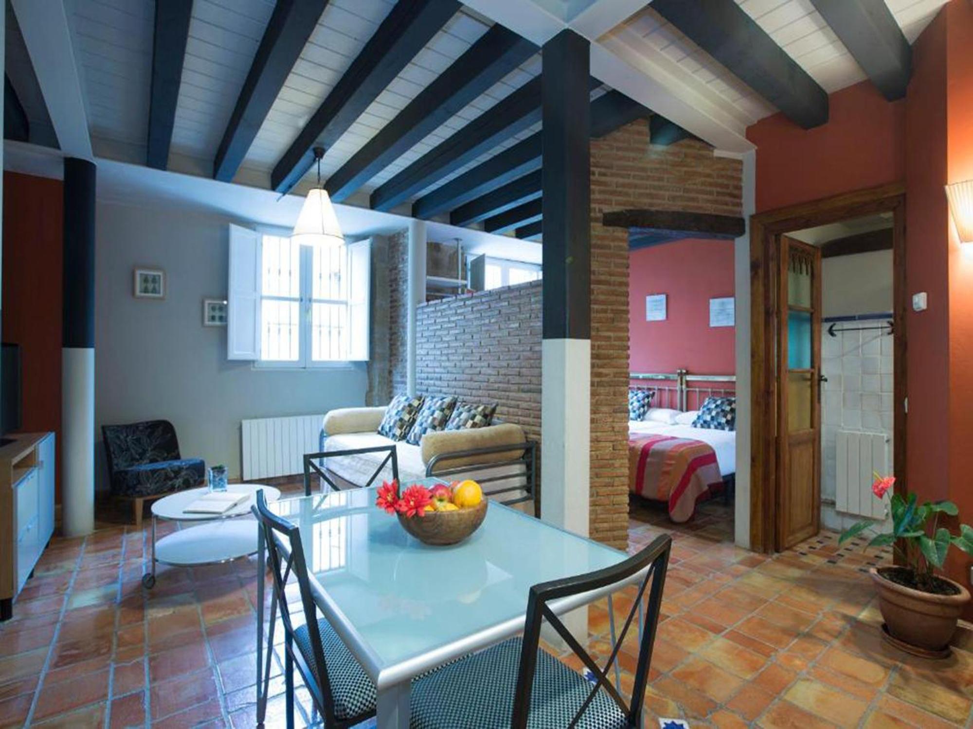 Apartamentos Senorio De Haro 3000 מראה חיצוני תמונה