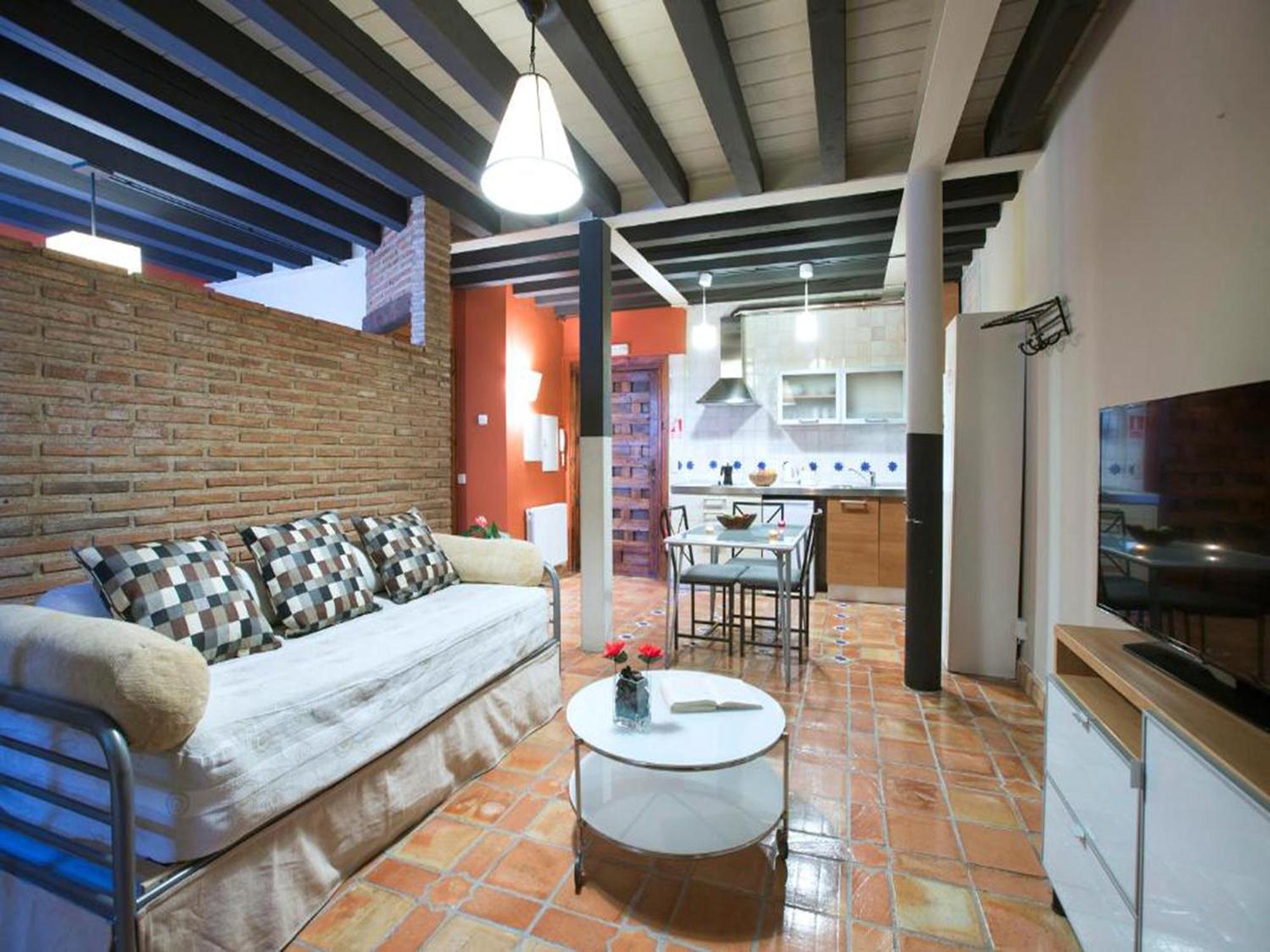 Apartamentos Senorio De Haro 3000 מראה חיצוני תמונה