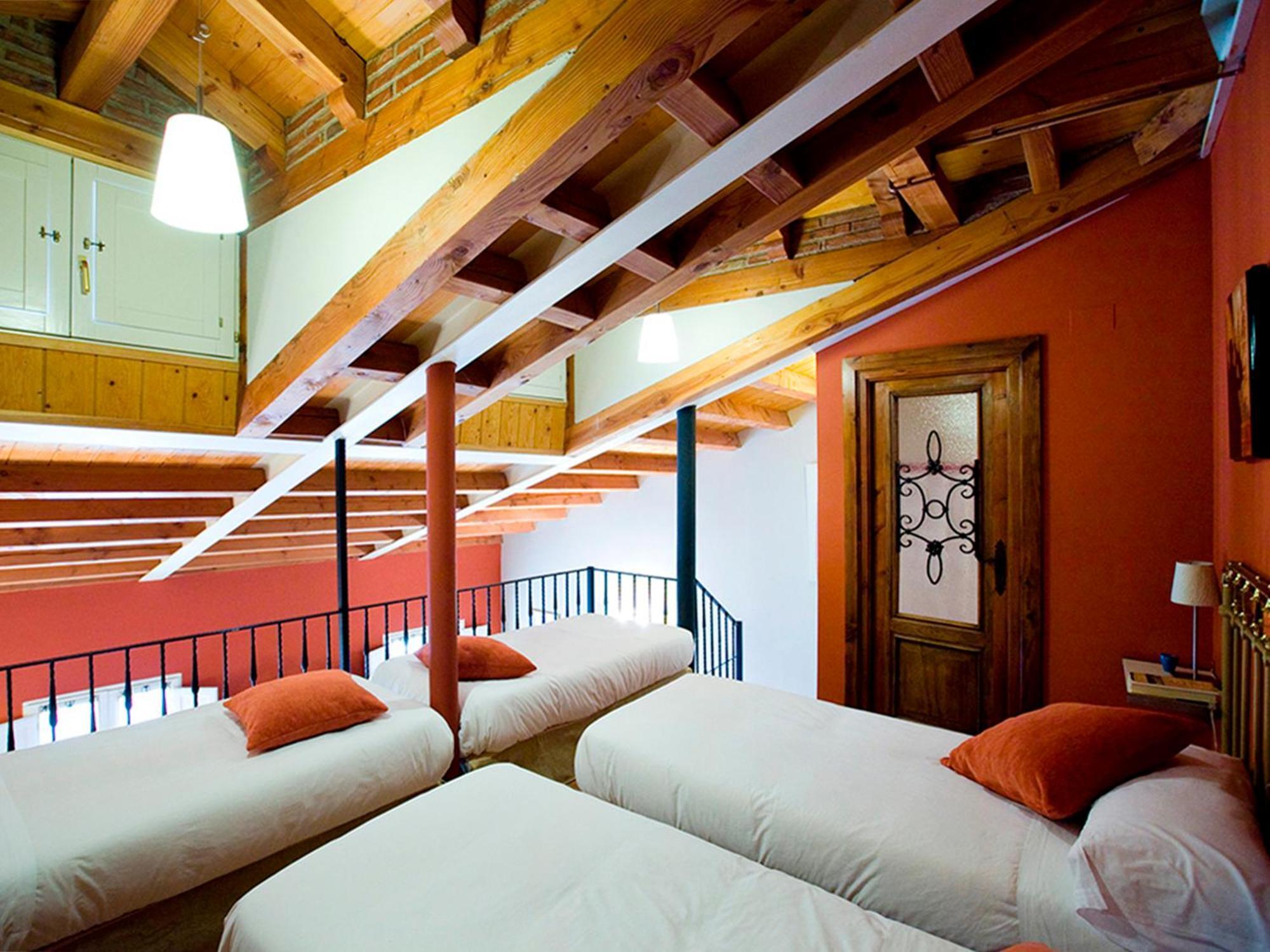 Apartamentos Senorio De Haro 3000 מראה חיצוני תמונה