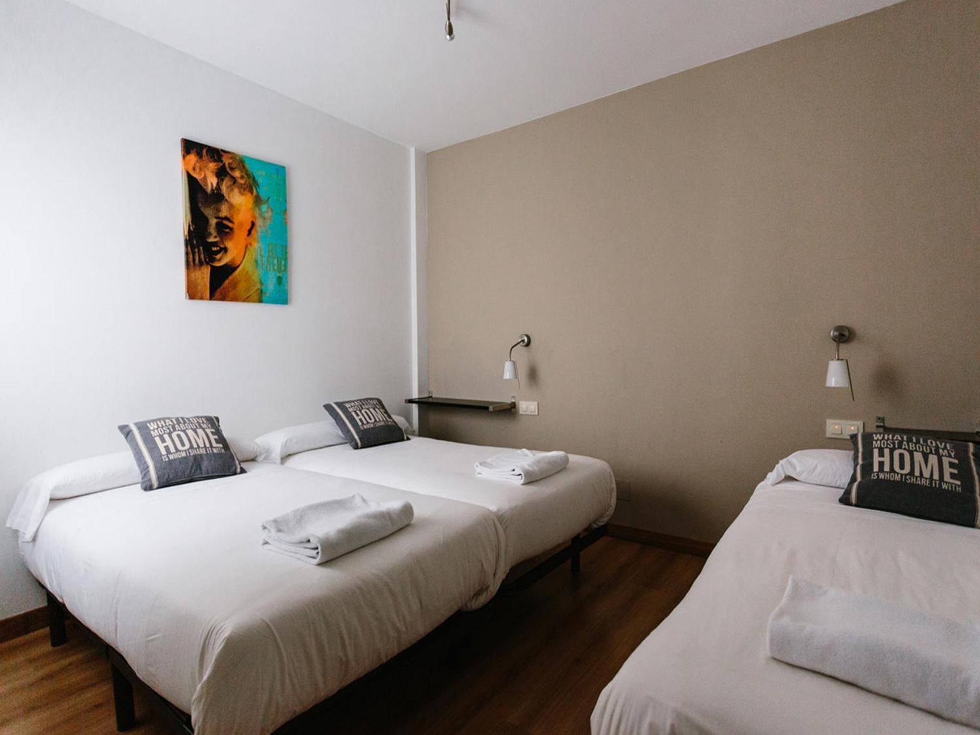 Apartamentos Senorio De Haro 3000 מראה חיצוני תמונה